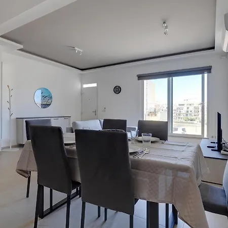 Luxury Maisonette In A Tranquil And Area * Saint Julian's