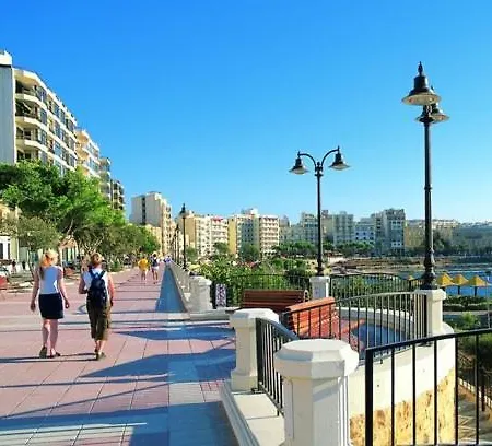Luxury Maisonette In A Tranquil And Area Saint Julian's